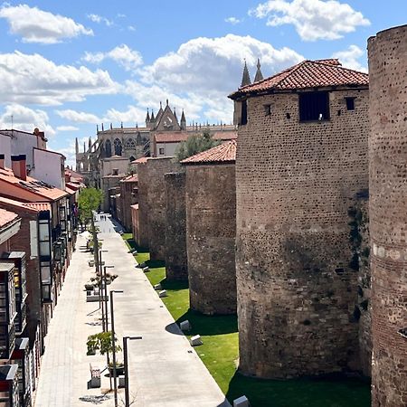 Apartamento La Muralla - Leonapartamentos ภายนอก รูปภาพ